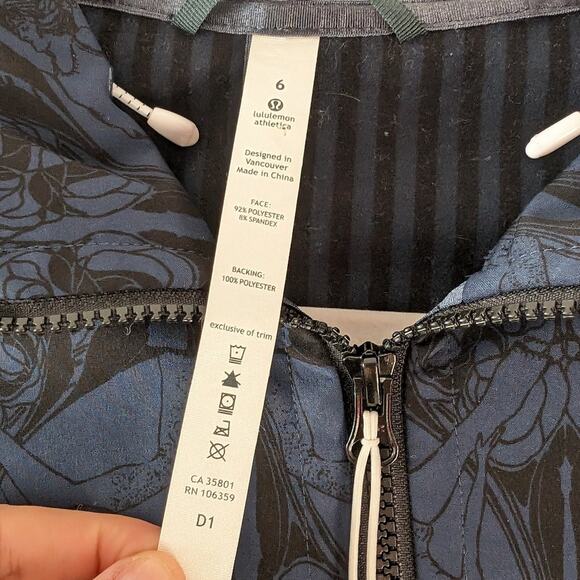 Lululemon ‘Apres Yoga’ Navy Blue Long Hooded Jacket, size 6 - Picture 3 of 8